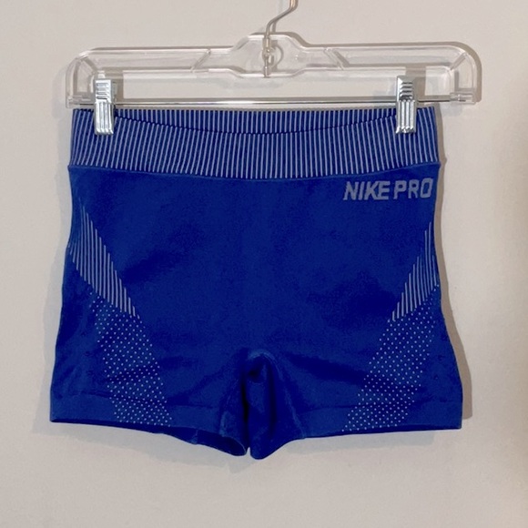 Nike Pro Blue-Cobalt Breath Shorts
(11.24.19EB) - Picture 1 of 2